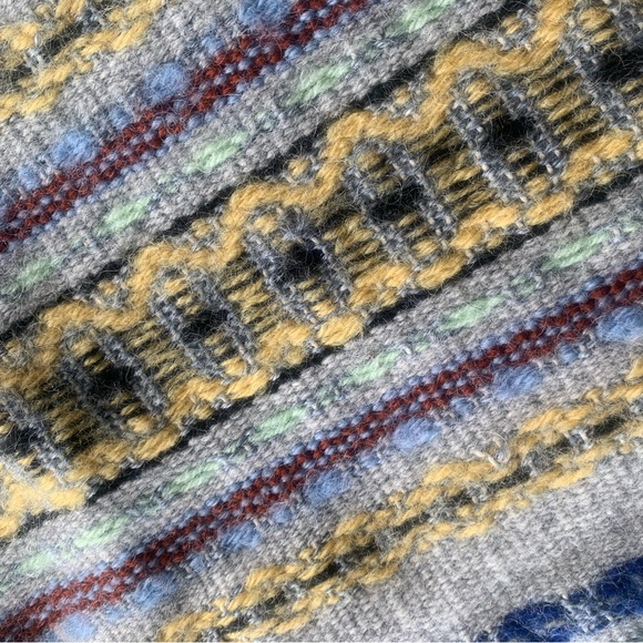 Beautiful vintage 1970s grey wool Guatemalan placemats perfect boho home decor - Picture 6 of 8